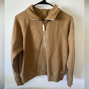 Vuori quarter zip jacket